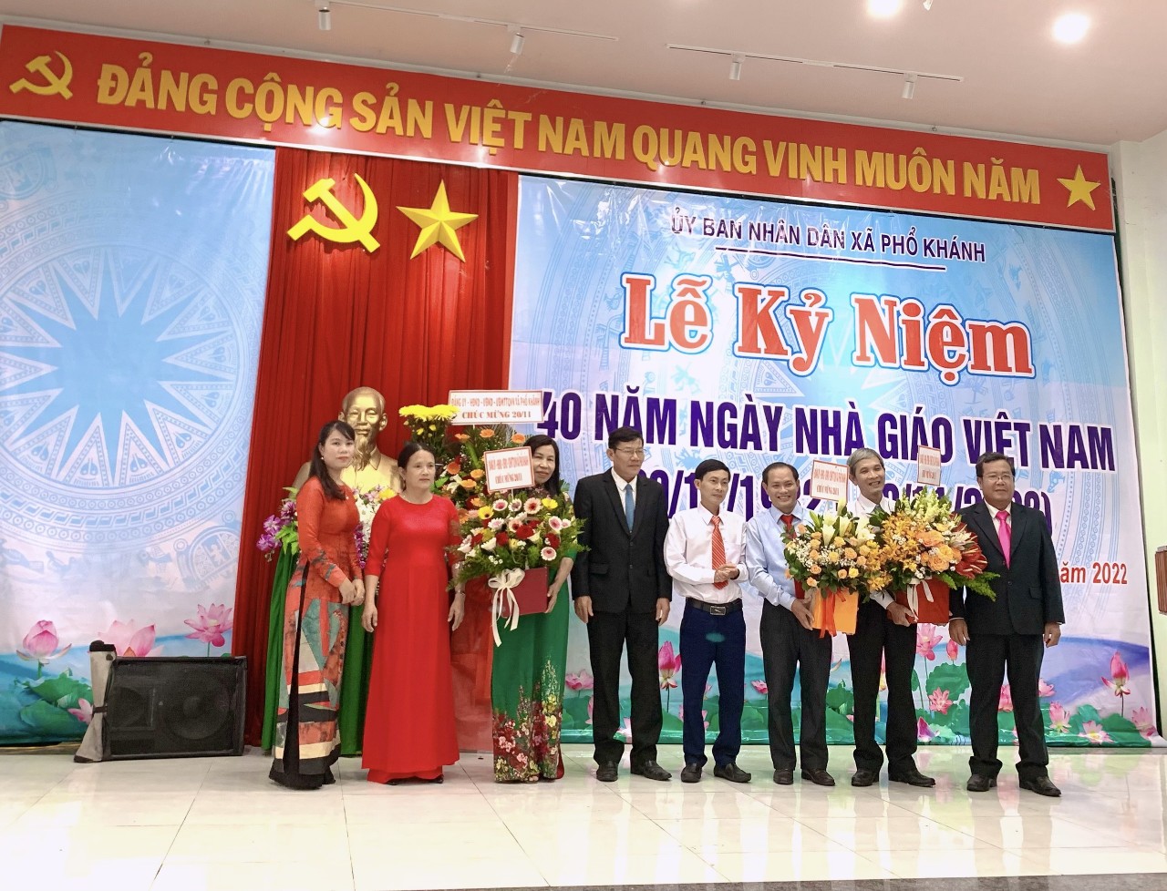Xã Phổ Khánh tổ chức Lễ kỷ niệm 40 năm ngày Nhà giáo Việt Nam (20/11/1982 - 20/11/2022)
