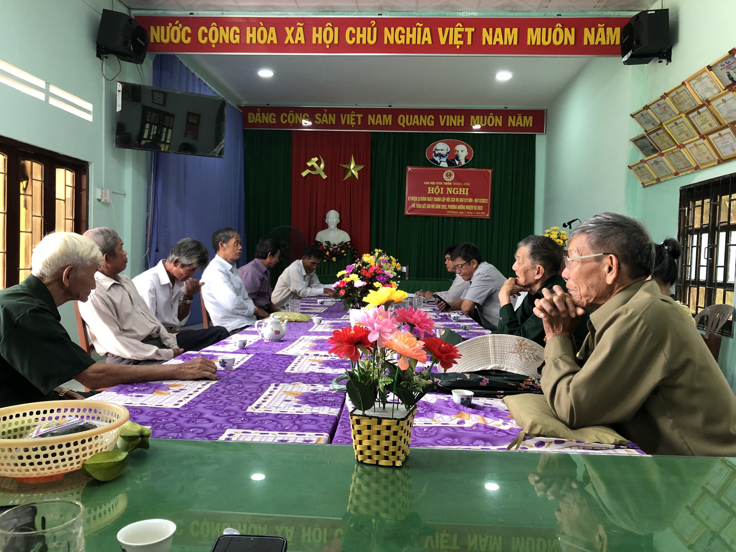 Phổ Khánh: các chi hội cựu chiến binh tổ chức lễ kỷ niệm 33 năm ngày thành lập hội cựu chiến binh Việt Nam (6/12/1989- 6/12/2022), tổng kết công tác hội năm 2022 và đề ra phương hướng năm 2023
