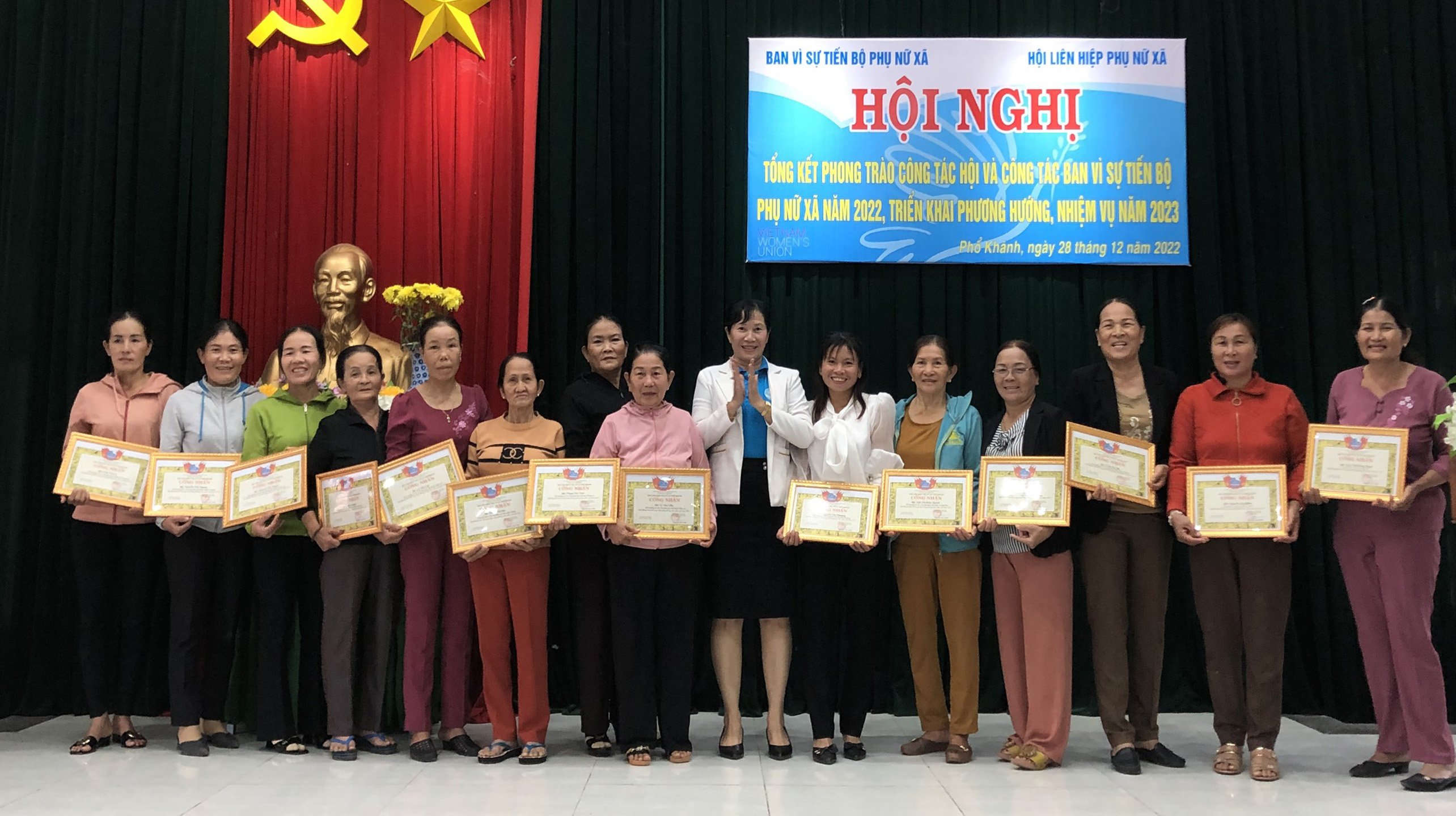 Xã Phổ Khánh: Hội LHPN xã tổ chức Hội nghị tổng kết công tác hội và phong trào phụ nữ năm 2022