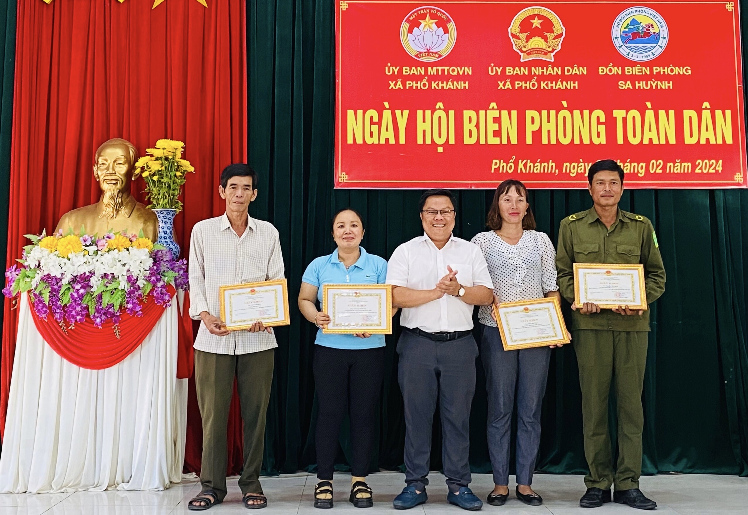 Xã Phổ Khánh tổ chức thành công ngày hội Biên phòng toàn dân năm 2024.