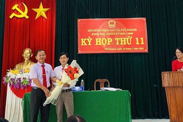 Hội đồng nhân dân xã Phổ Khánh tổ chức kỳ họp lần thứ 11, nhiệm kỳ 2021 - 2026