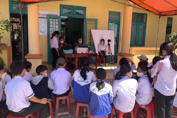 Tăng cường cấp CCCD đảm bảo quyền lợi của công dân và đáp ứng yêu cầu của Đề án 06/CP